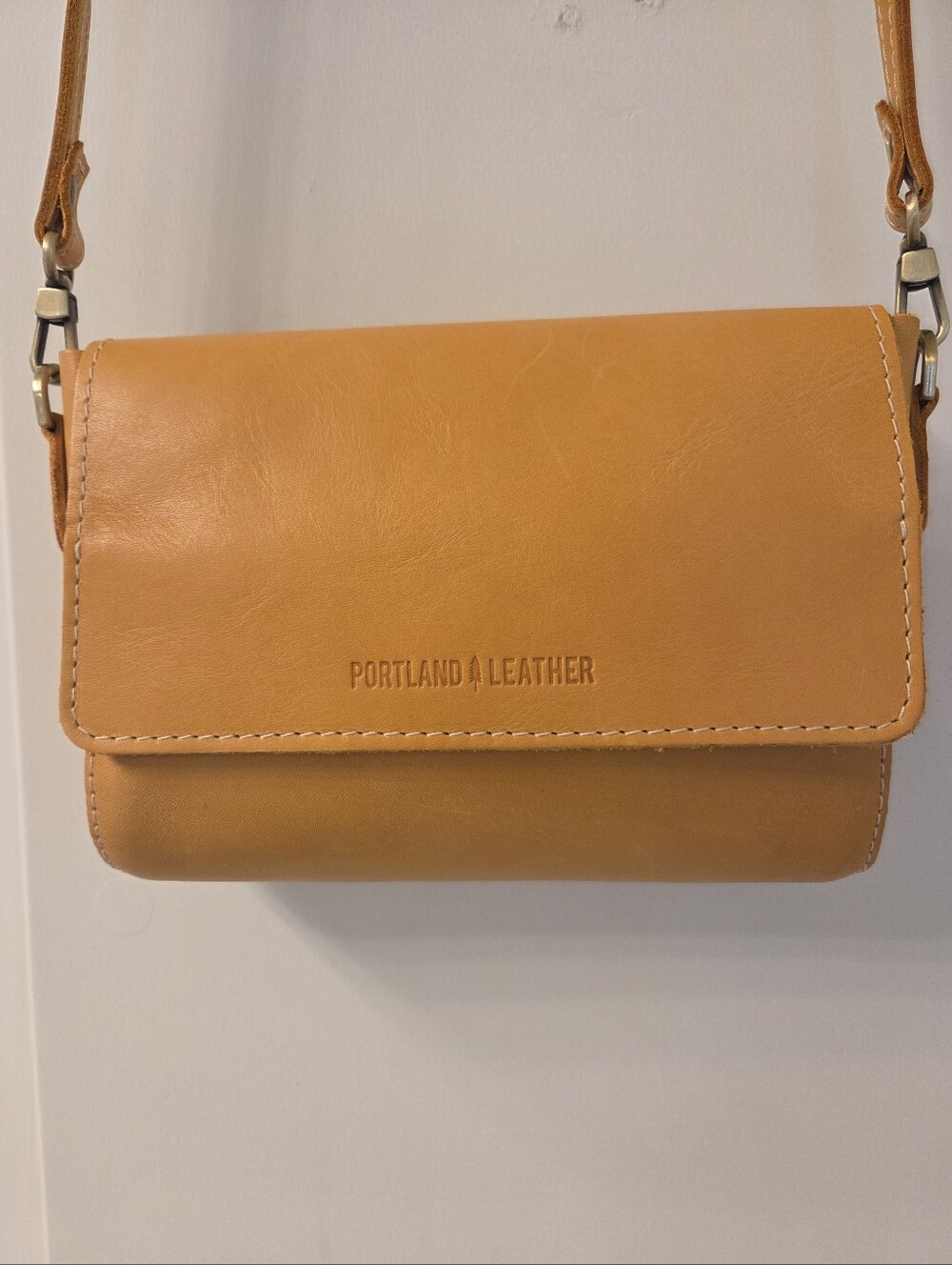 Portland Leather Metro Cross-body Mini In Sunshine